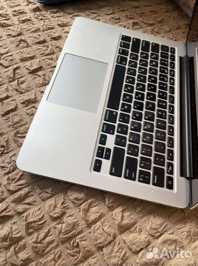 Супер илеальный MacBook Pro 13 Retina