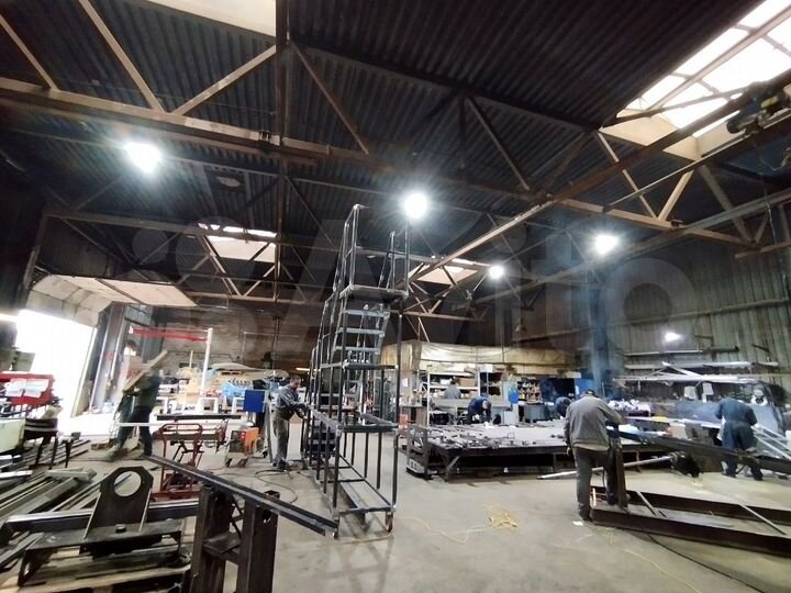 Склад, 684 м²