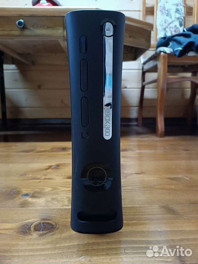 Xbox 360 fat + камера Kinect + диски с играми