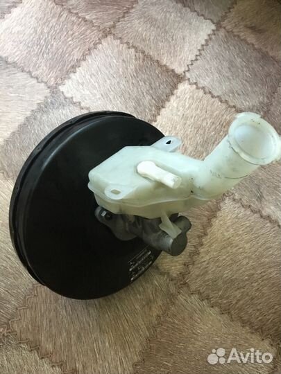 Митсубиси Оутлендр вакуумник