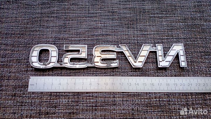 NV350 оригинальная эмблема