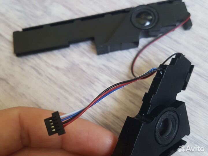 Новые Динамики asus x550 x552