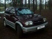 Suzuki Grand Vitara 2.5 AT, 1999, битый, 200 000 км, с пробегом, цена 350 000 руб.