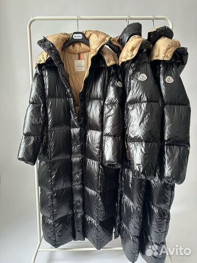 Пуховик Moncler