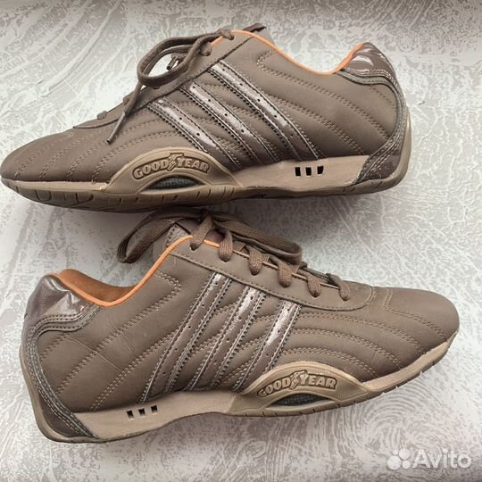 Кроссовки adidas goodyear