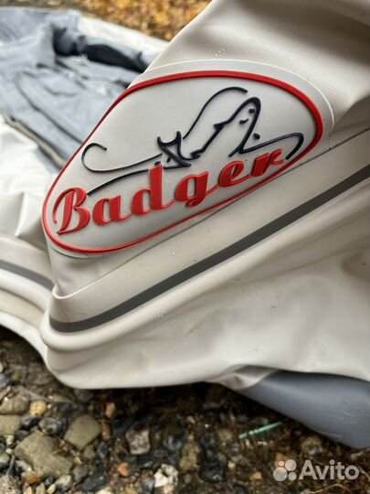 Надувная лодка пвх Badger CL300