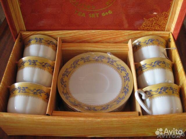 Чайный сервиз на 6 персон
