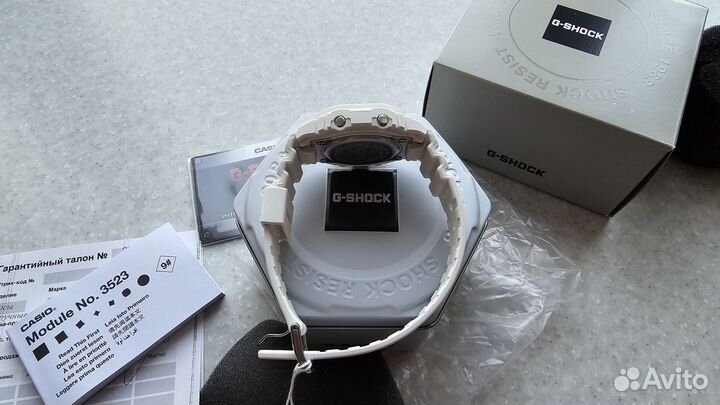 Белые часы Casio G-shock GMD-S5600BA (новые)
