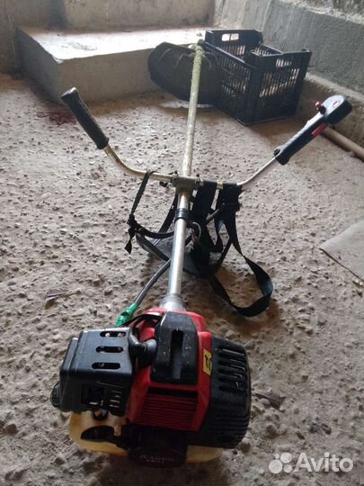 Триммер бензиновый бу