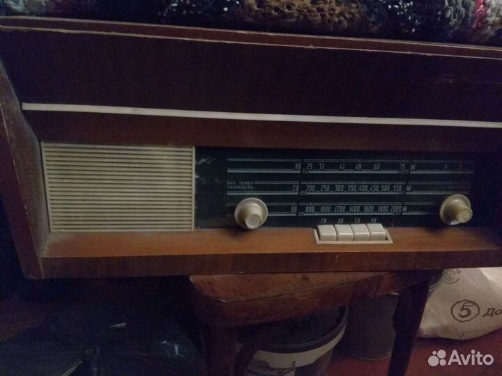 Ламповая радиола Рекорд 61 м2