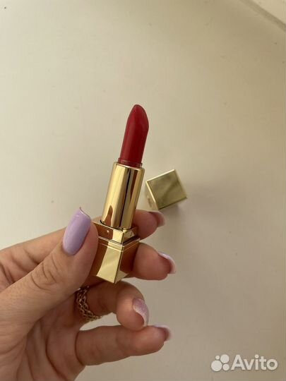 Yves Saint Laurent помада YSL