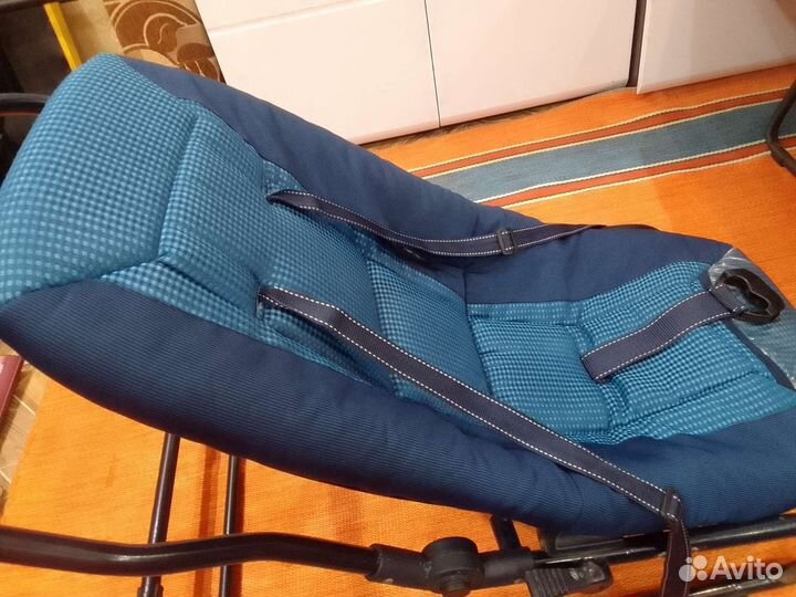 Детский шезлонг