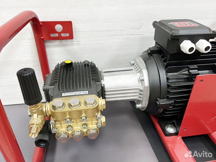 Аппарат(мойка) высокого давления TOR