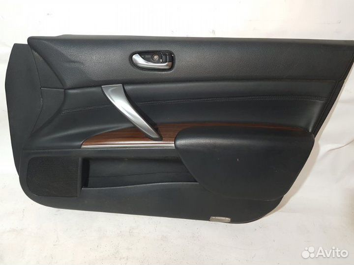 Обшивка двери передняя правая Nissan Teana J32