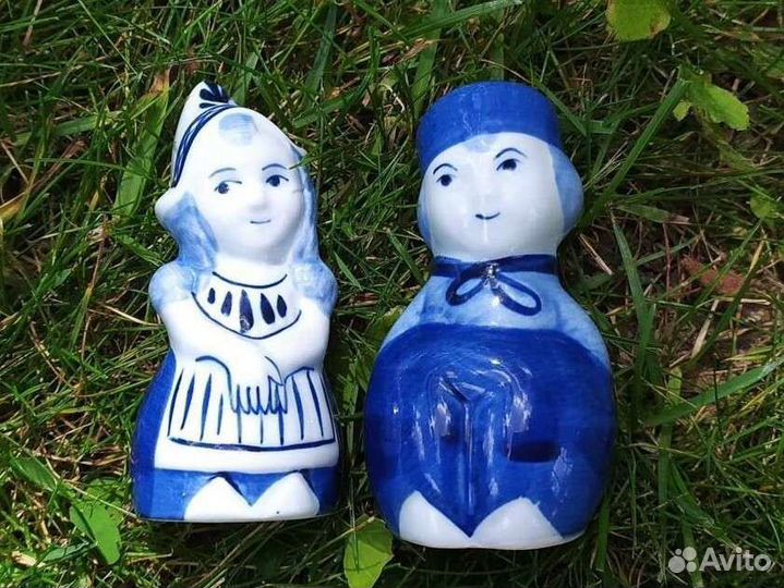 Солонка и перечница. Фарфор. Голландия
