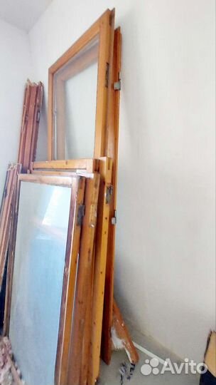 Деревянные окна и двери