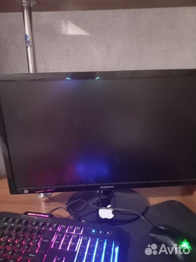 Монитор samsung s24d300h