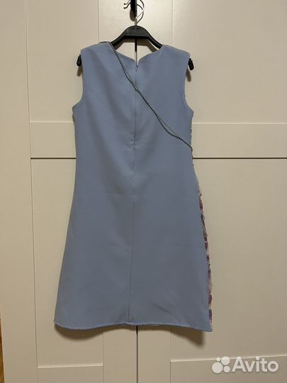 Нарядное платье для девочки 140