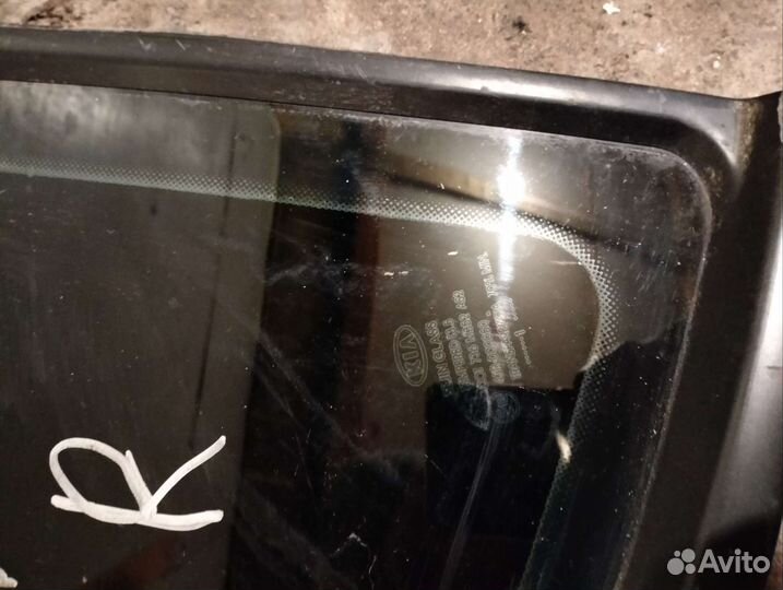 Форточка правая левая Kia Ceed 1 универсал