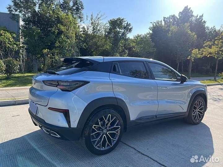 Changan UNI-T 1.5 AMT, 2021, 32 000 км