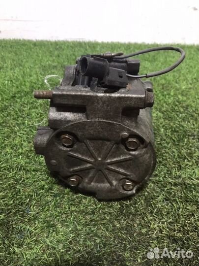 Компрессор кондиционера Mitsubishi Lancer CS 4G18