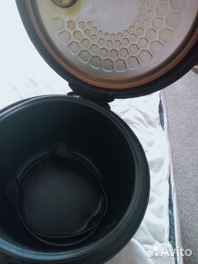 Мультиварка redmond