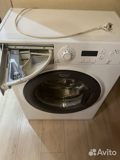 Продам стиральную машинку Ariston