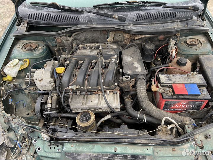 В разборе renault megane 1 рестайлинг 2002 года