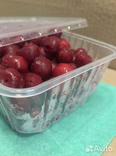 Вишня замороженная