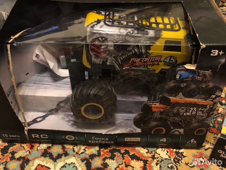 Внедорожник на пульте управления