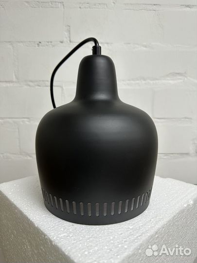 Светильник черный D20