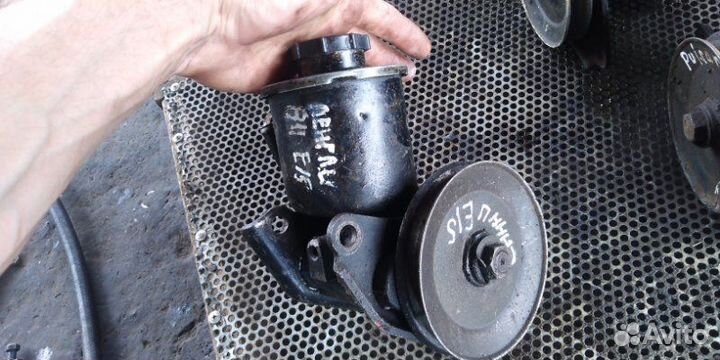 Насос гур Nissan Sunny B11 E13 E15 E16