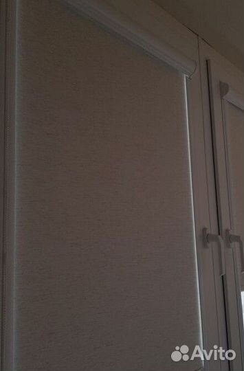 Рулонные кассетные шторы блекаут E6016-X8726