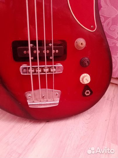 Басс гитара 4 струны