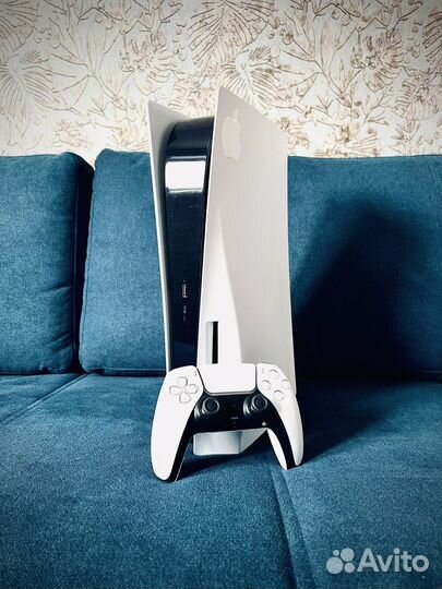 Sony Playstation 5 (PS5) с дисководом