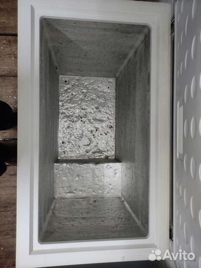 Ларь морозильный Leran