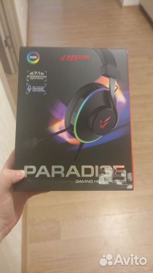 Игровые наушники