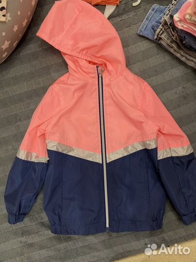 Пакет с куртками на девочку