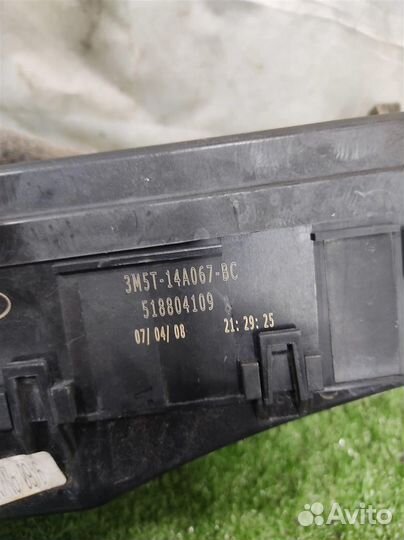 Блок предохранителей моторный Ford Focus 2 (CB4)