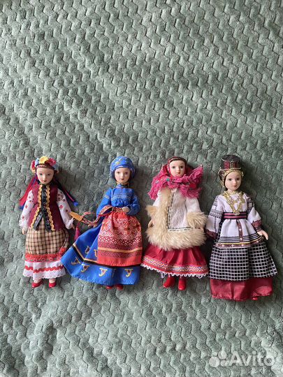 Кукла фарфоровая коллекционная