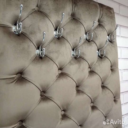 Прихожая в каретной стяжке. Мягкая прихожая