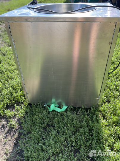 Фризер для жареного мороженого Hurakan-FIC10