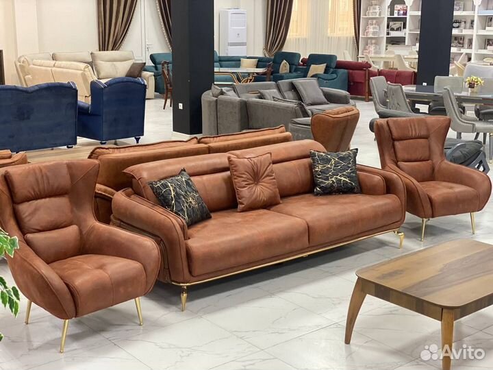 Диван с креслами