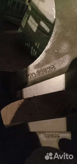 R17 Michelin Agilis 41 Snow-Ice 215/55, PCD 5x114.3 DIA 60.8