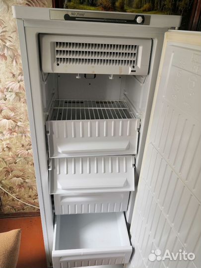 Морозильная камера Indesit