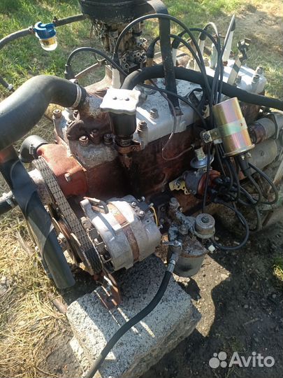 Двигатель газ 52