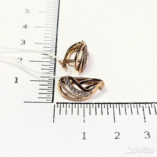 Золотые серьги с фианитом