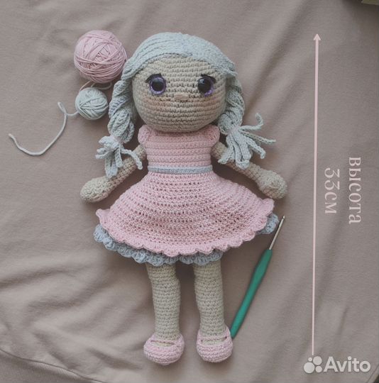 Вязаная кукла ручной работы