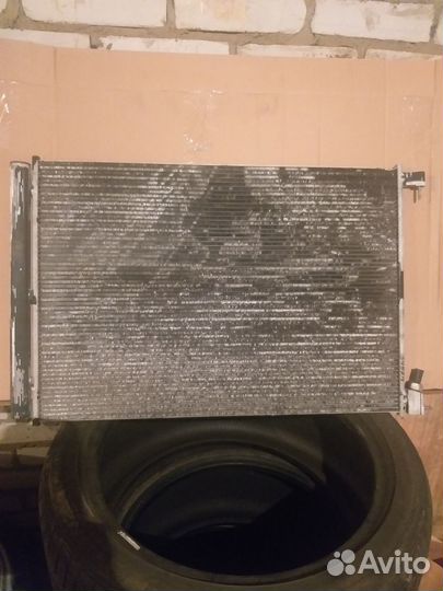 Радиатор кондиционера мерседес 222 б/у A0008307602