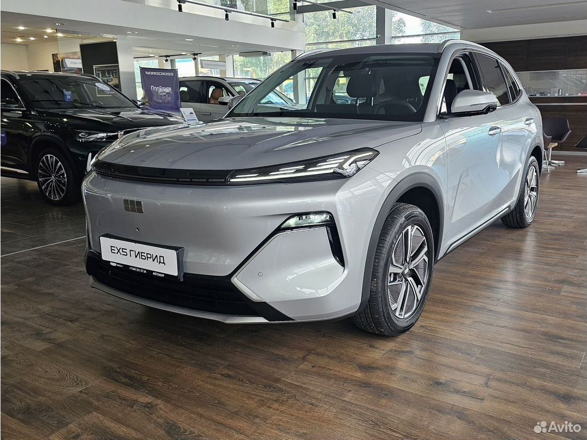 Geely EX5 Гибрид 1.5 AT, 2026
